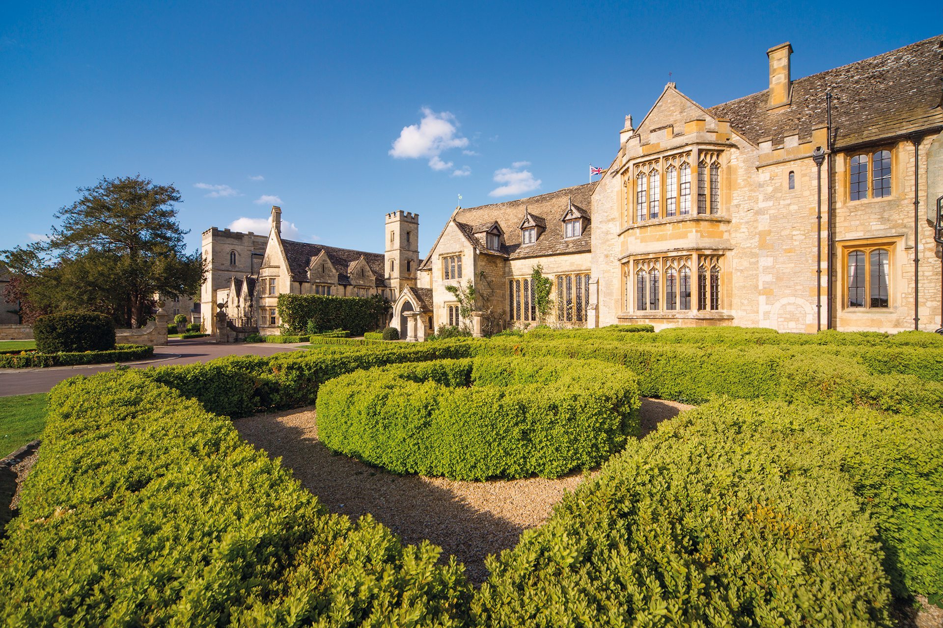 Ellenborough Park Review