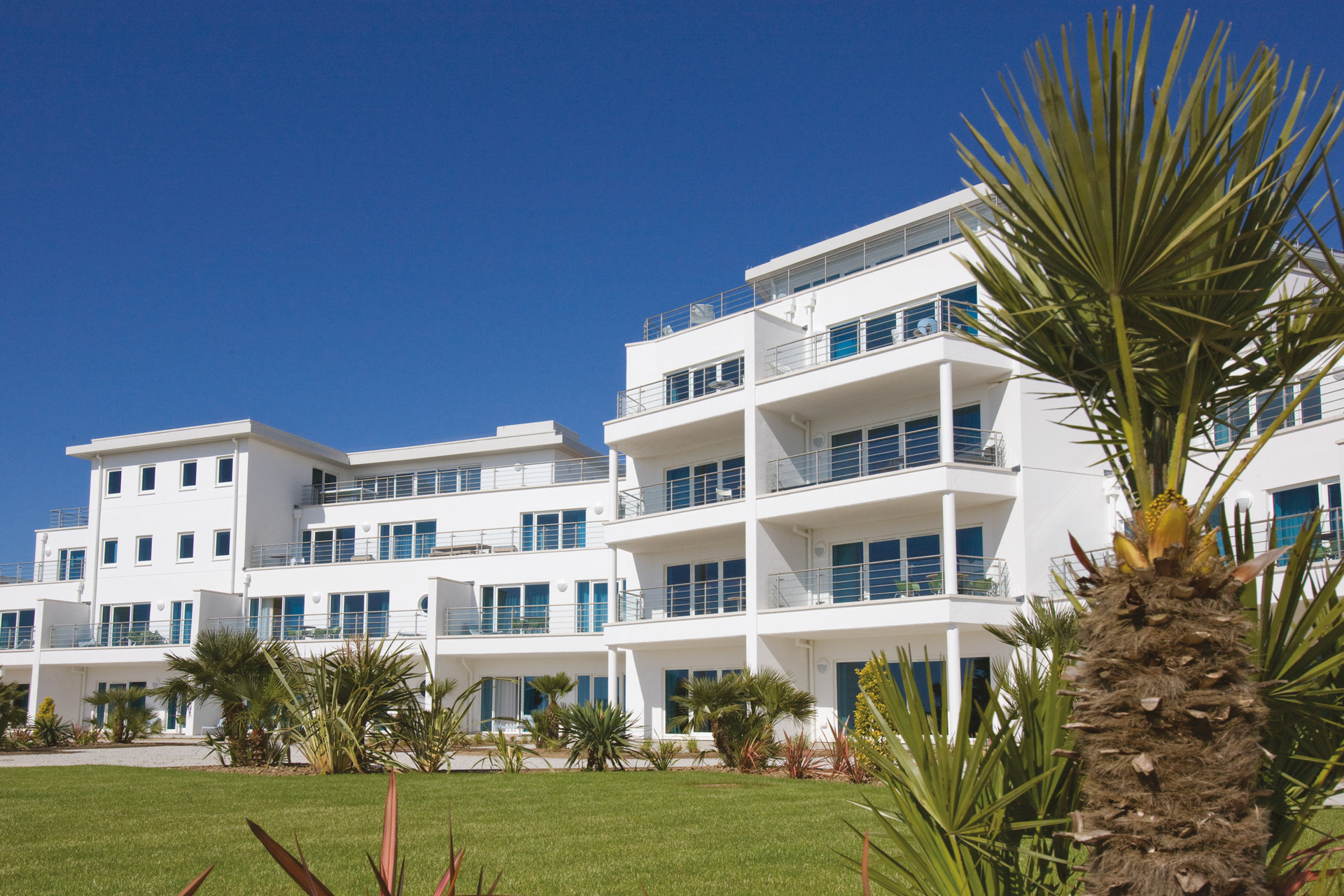 Exterior of St Moritz hotel in Cornwall