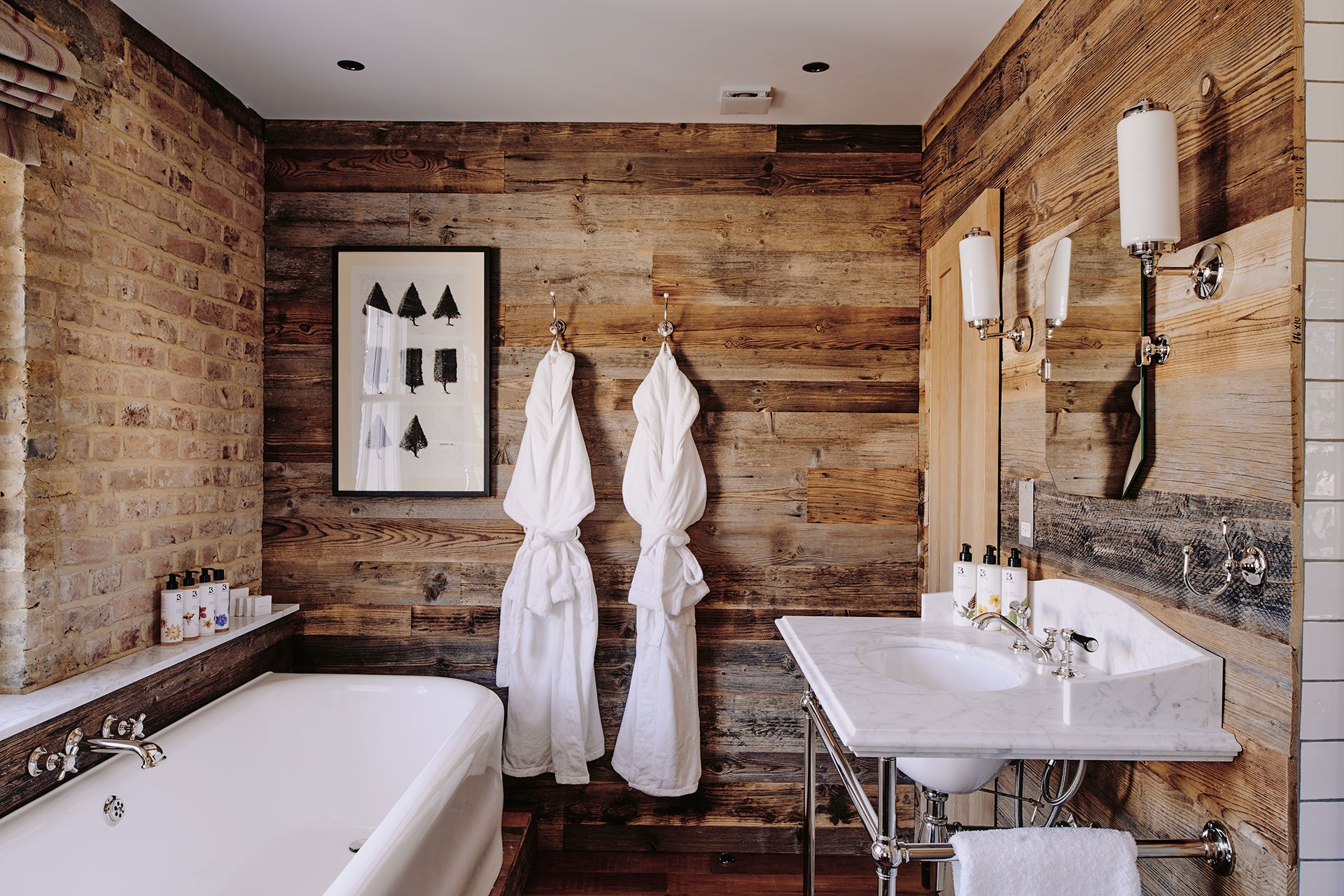Bathroom Ideas: Artist Residence Pimlico