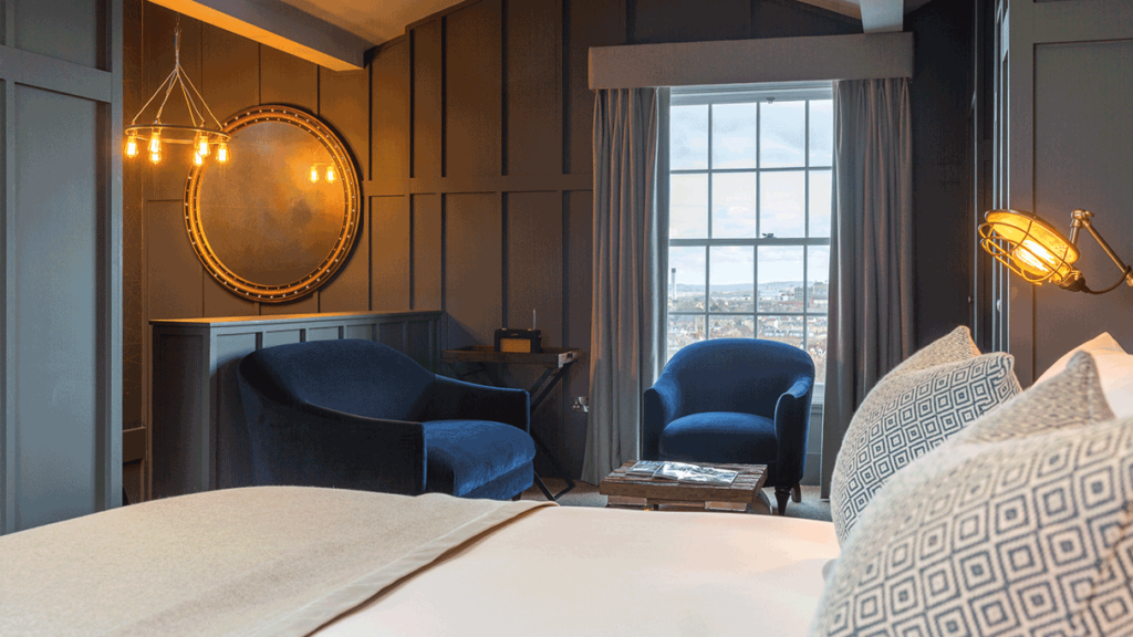 Number 38 Clifton - Britstol, bedroom
