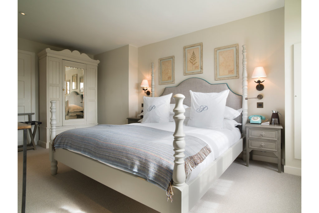 The Painswick George's Suite