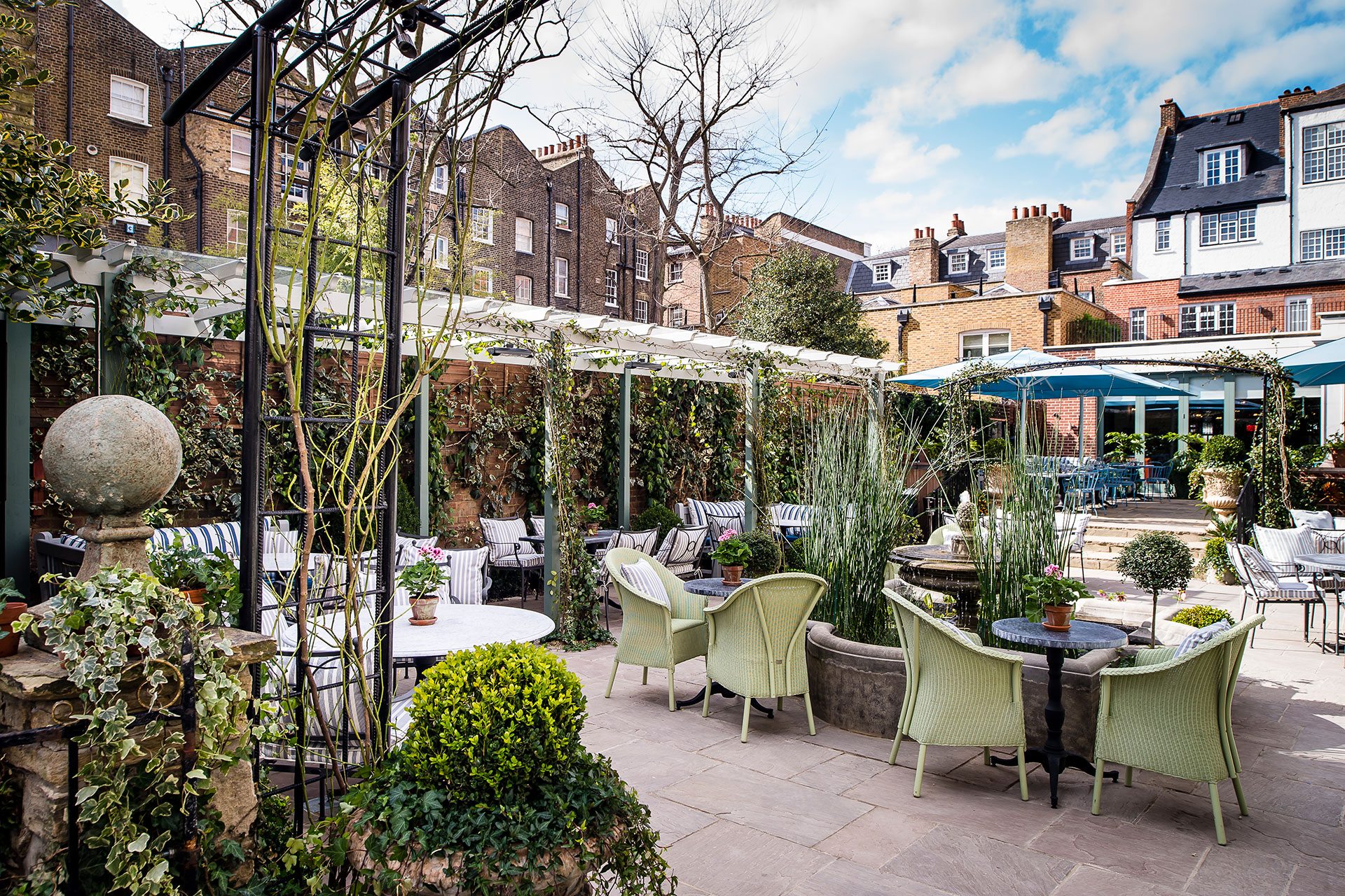 The Ivy Chelsea Garden by Paul Winch Furness