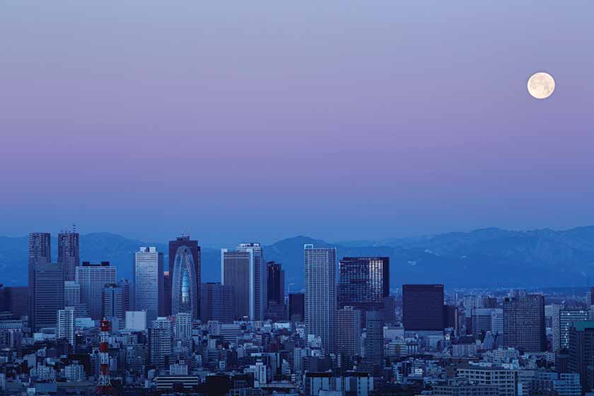 Tokyo skyline at night