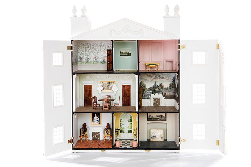 Dragons Of Walton Street Doll House