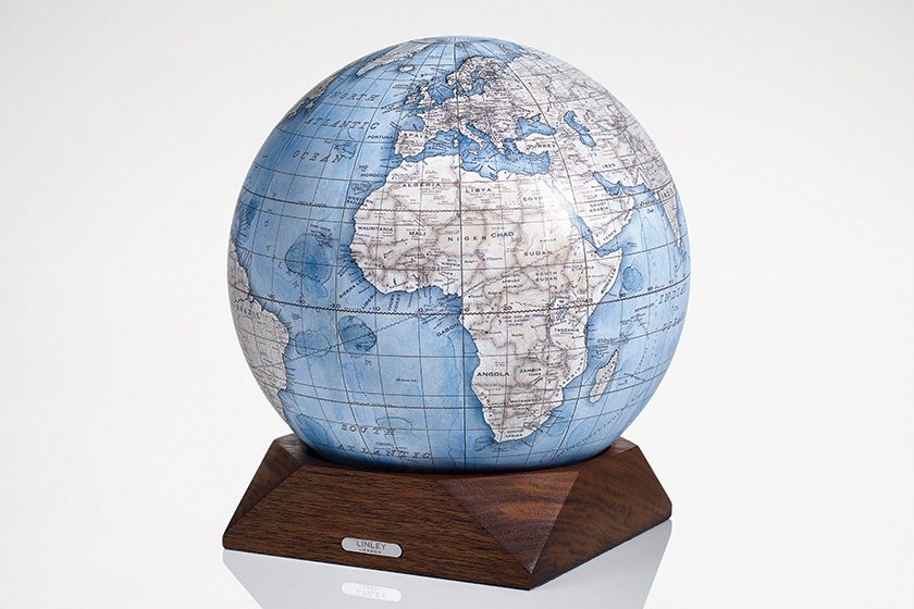 Linley Desk Globe