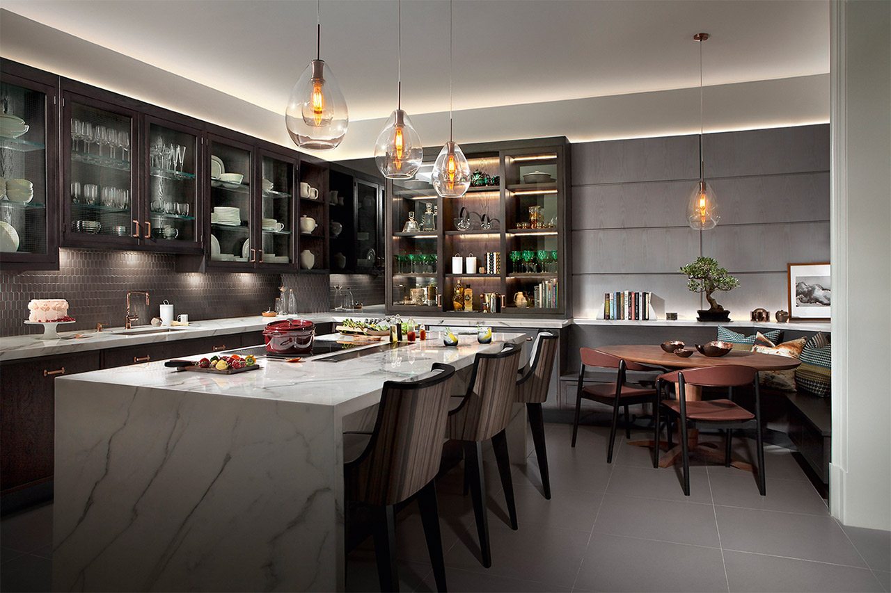 Smallbone Small Spaces Dark Kitchen