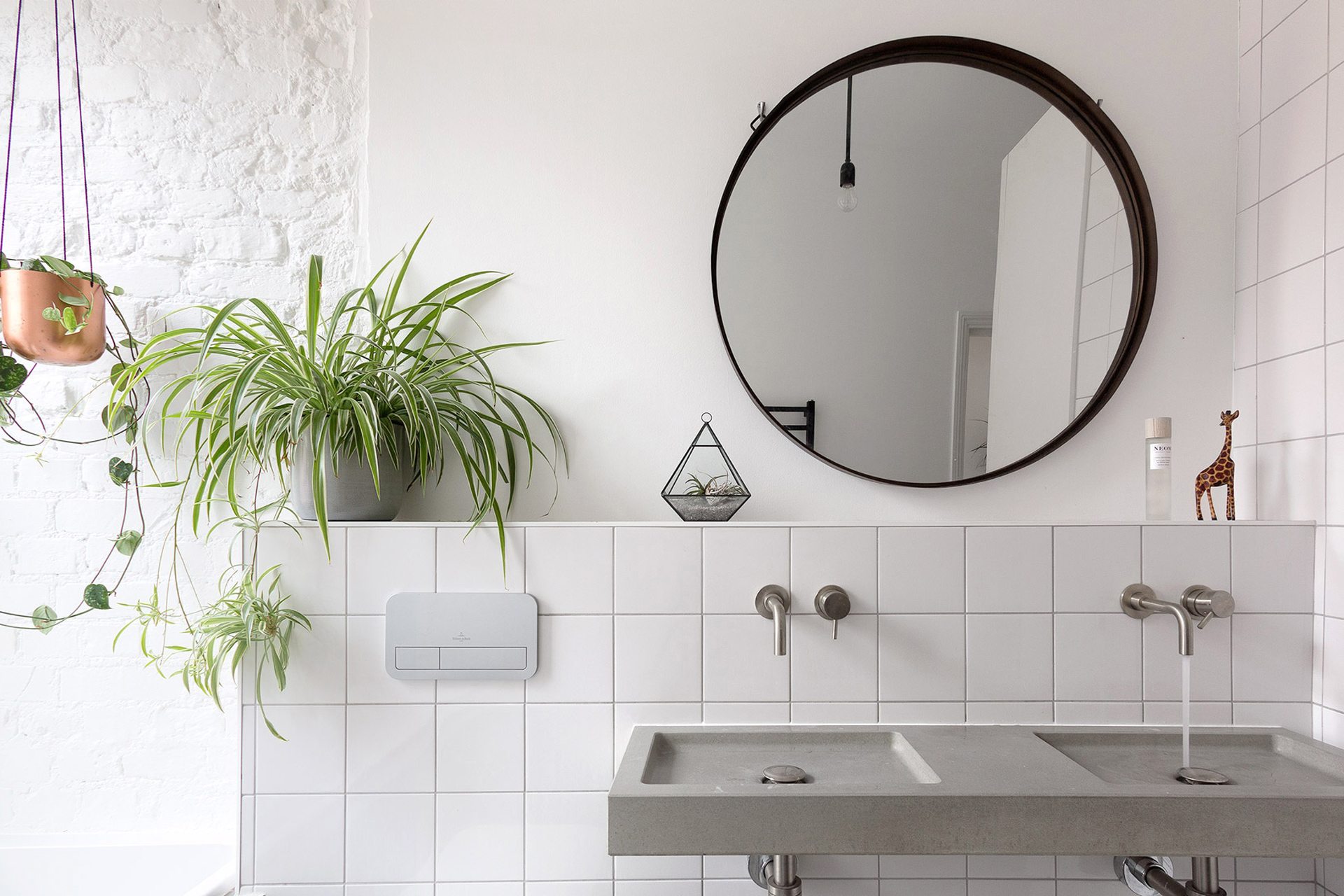 Bathroom Ideas: The Old Eastender, Bethnal Green