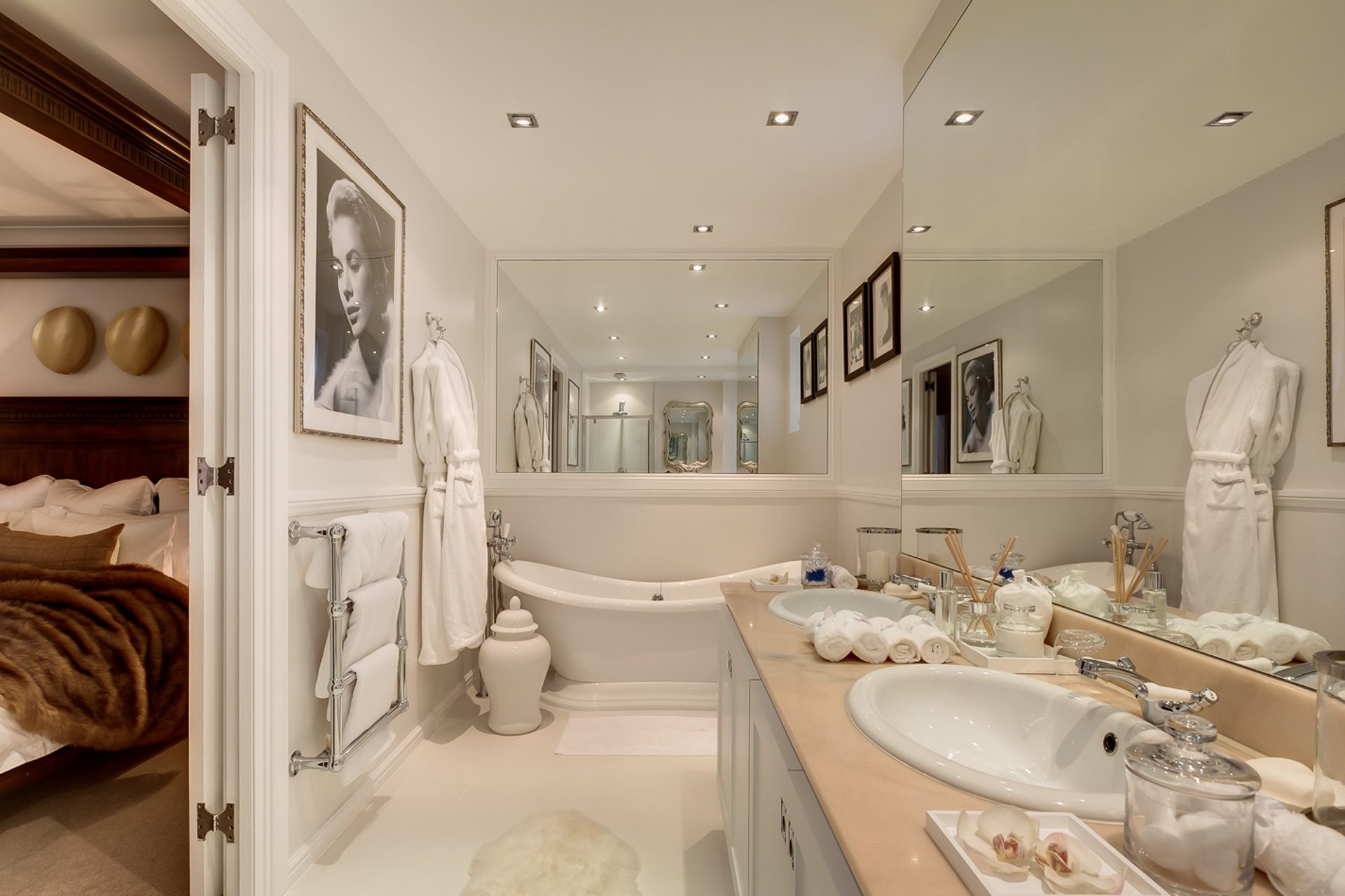 Bathroom Ideas: Chelsea Glam