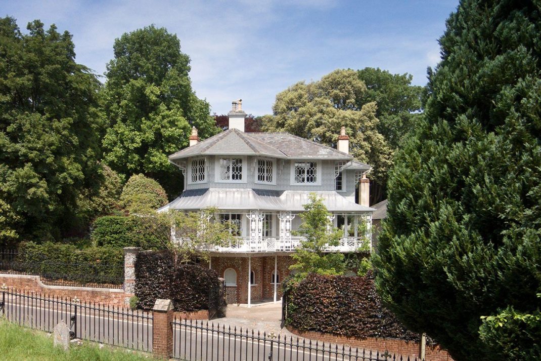 Pagoda House Winchester