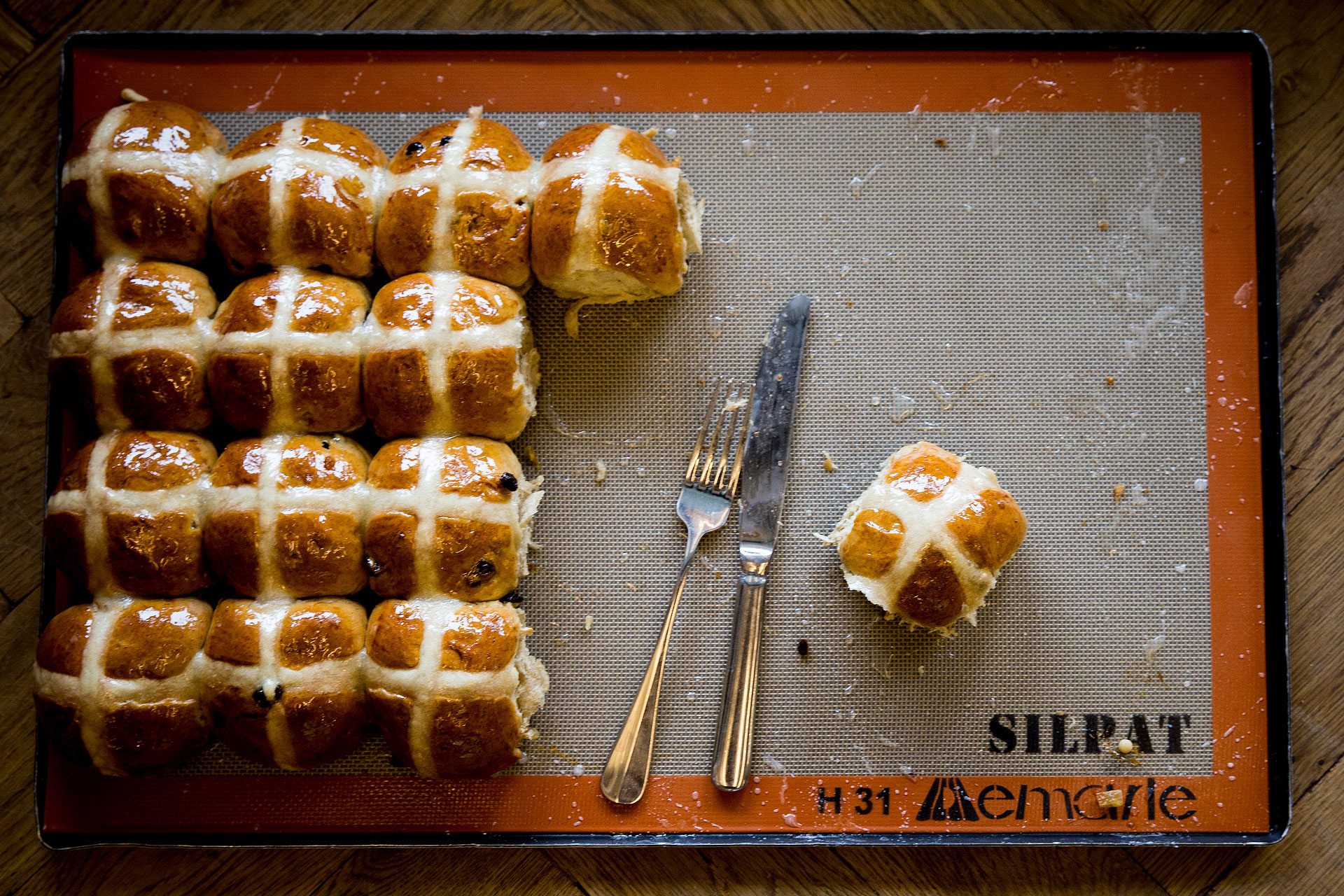 Tom's Kitchen Hot Cross Buns