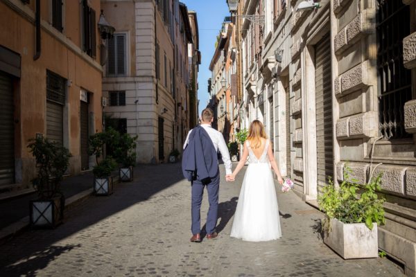 Wedding Guest Outfits: What to Wear to 