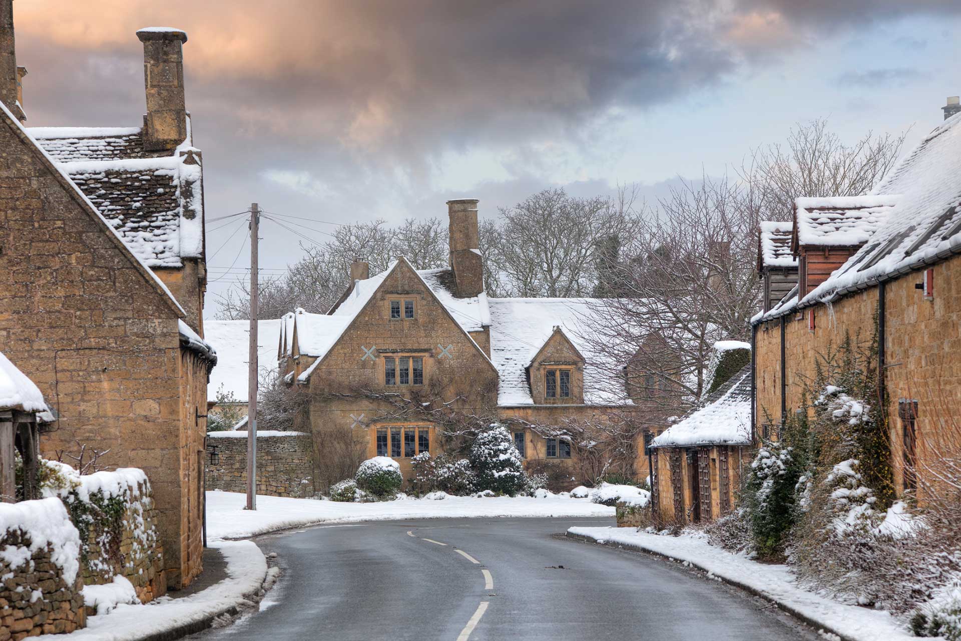 Cotswolds Village Snow