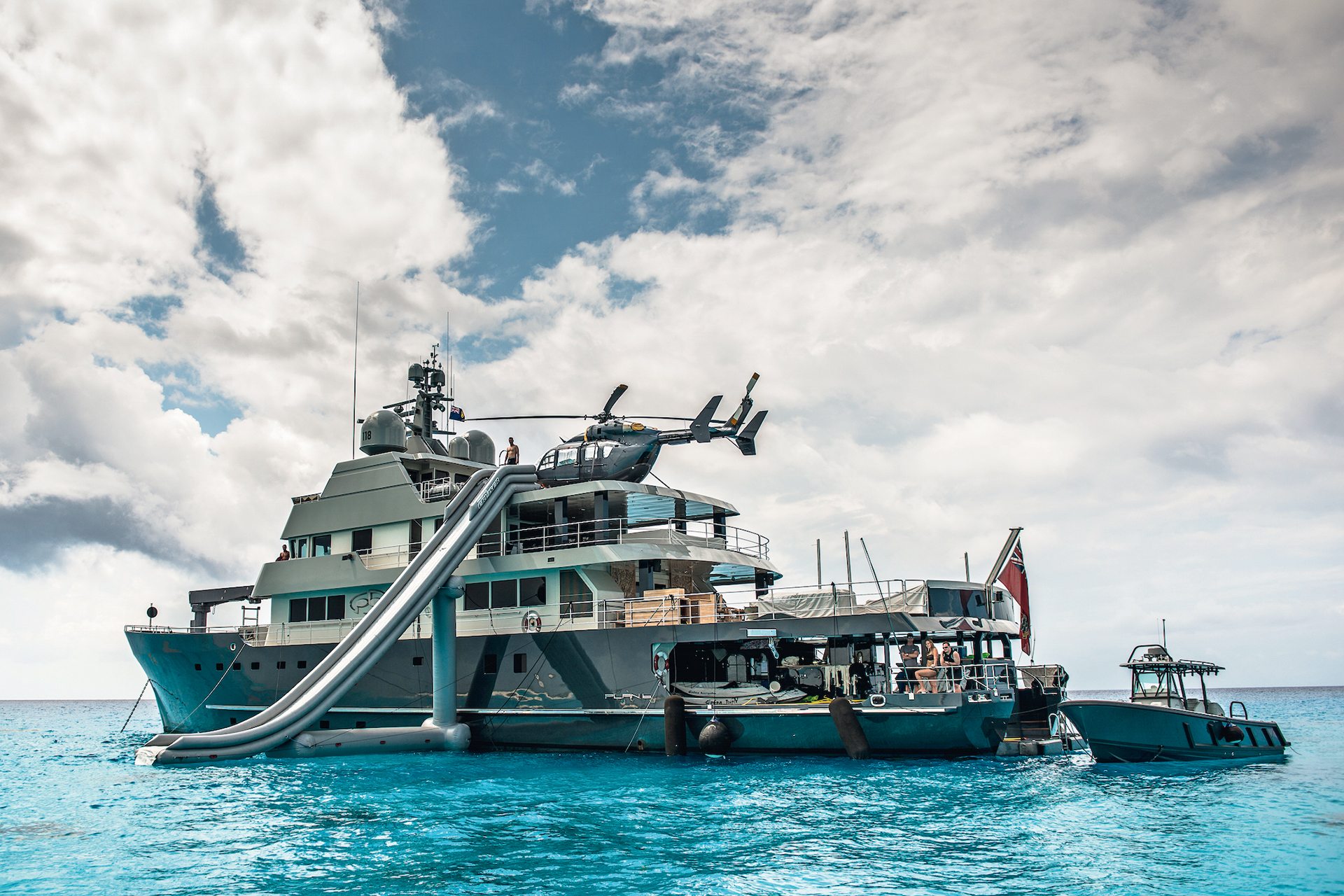 ocean independance yacht