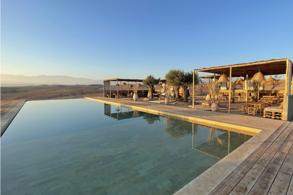 marrakech pool overlooking desert