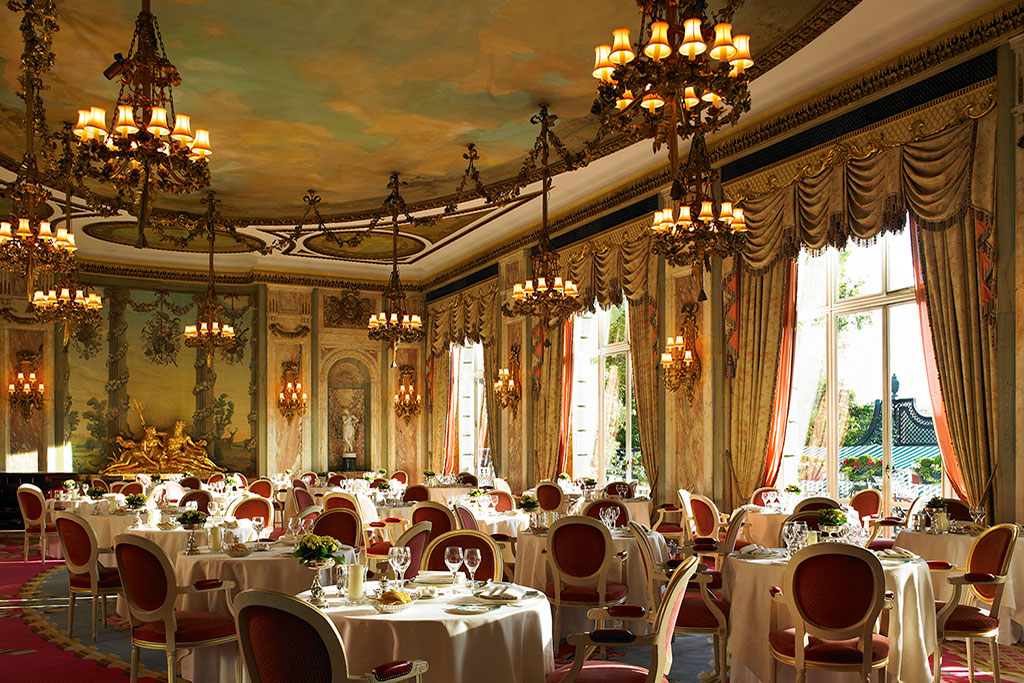 The Ritz Restaurant Interior