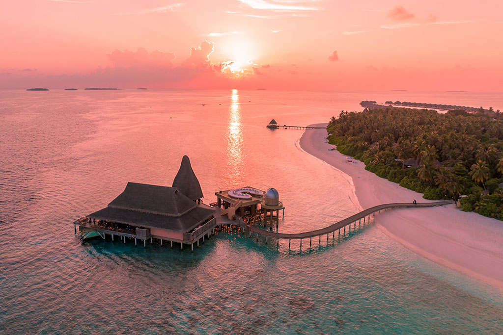 Anantara Kihavah Maldives Villas
