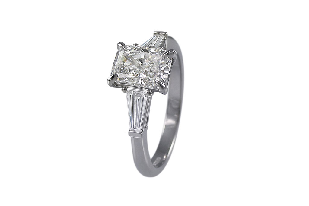 Grace Kelly Engagement Ring - The Wedding Scoop