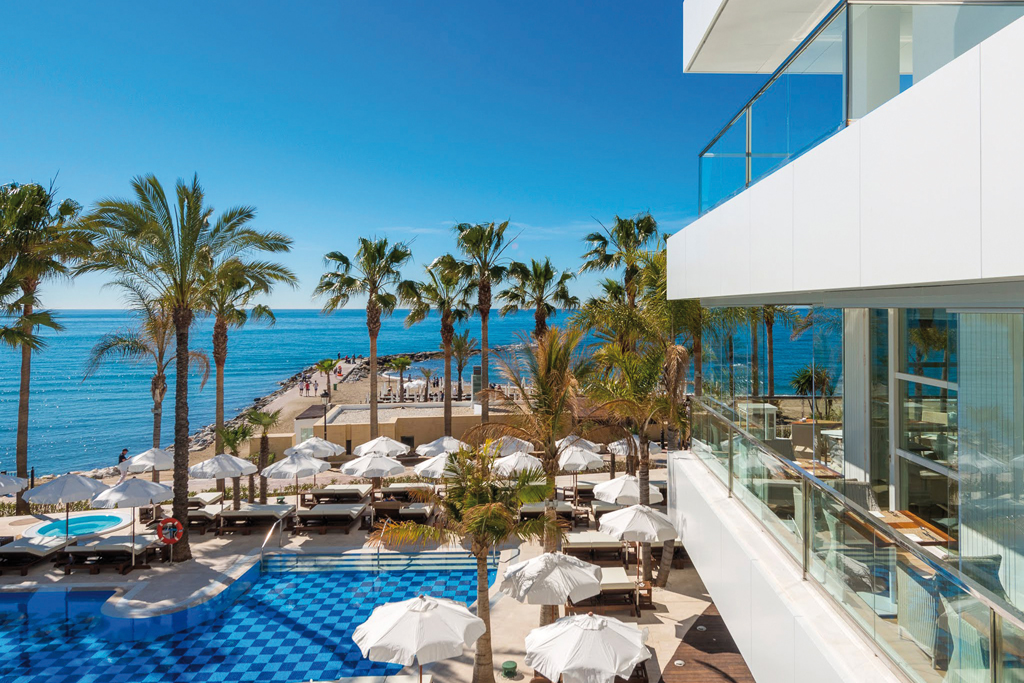 Amàre Marbella pool and view