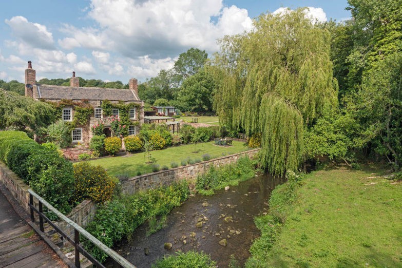 10 Picture Perfect Properties On The Market Right Now Property