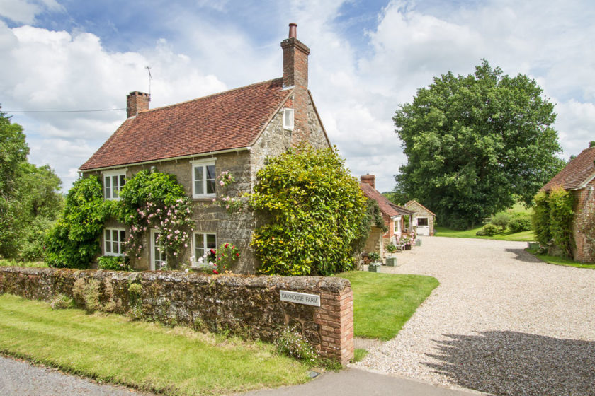 10 of the Most Charming Farmhouses in the UK Country and Town House