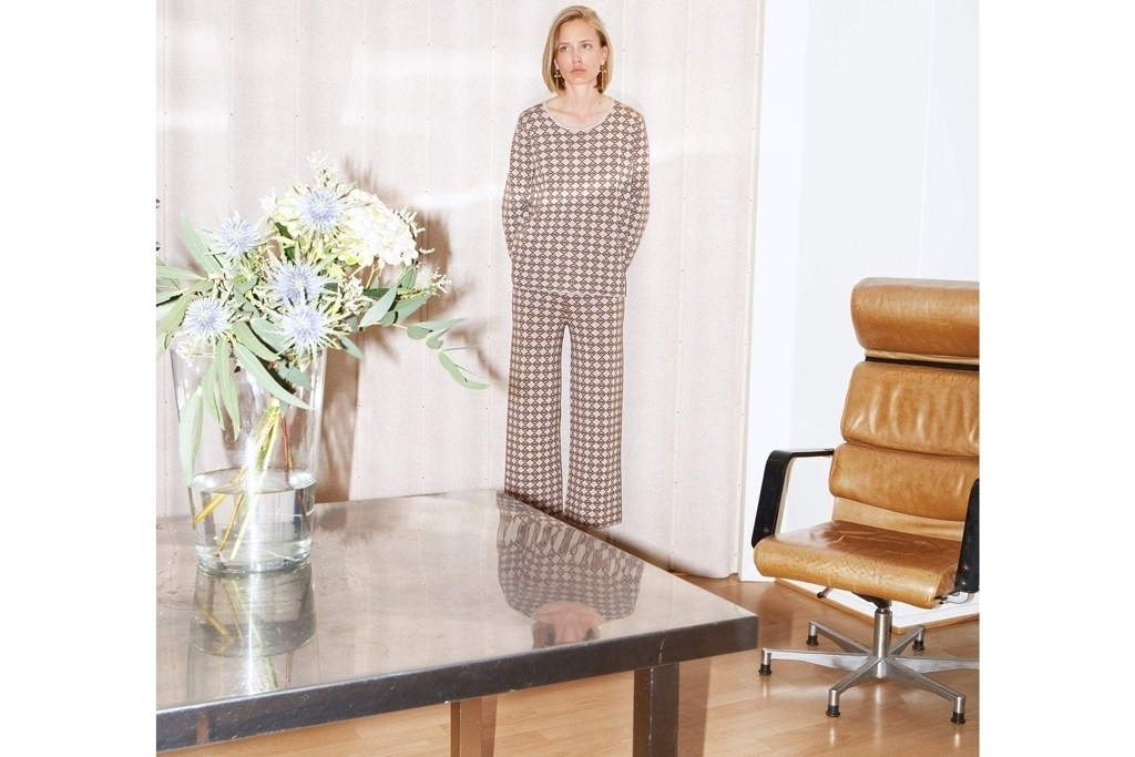 best sustainable fashion brands: Arela