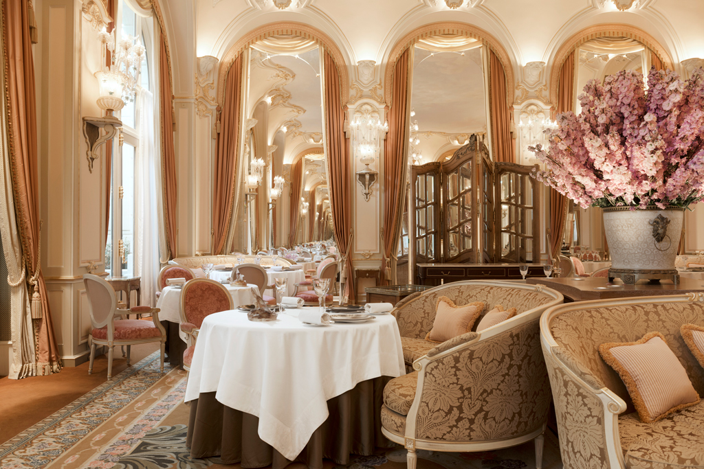 Cheval Blanc Paris Luxury Hotel, France, 1st Arrondissement / Casol