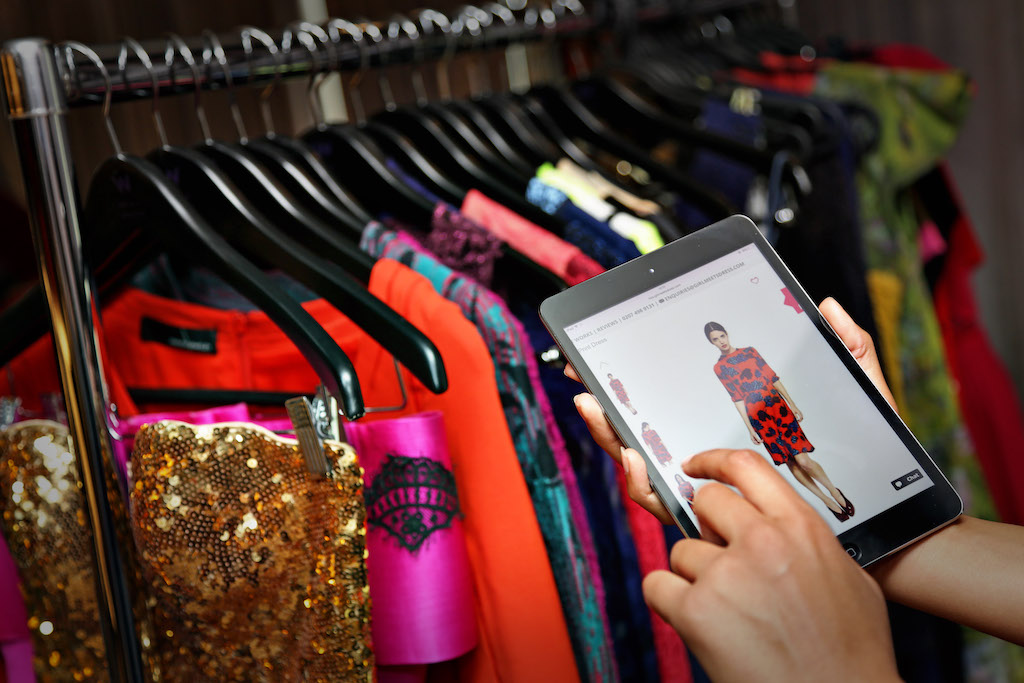 Girl Meets Dress Hire London