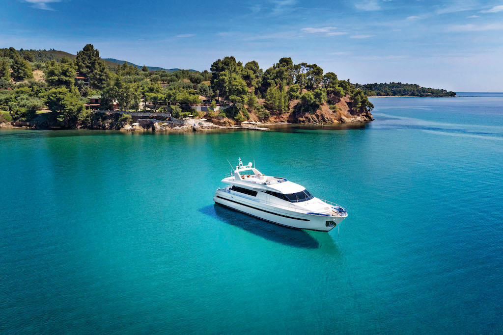 Danai Beach Resort Yacht