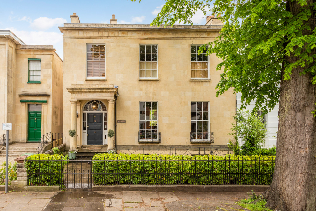 Priory Street, Cheltenham, Gloucestershire property