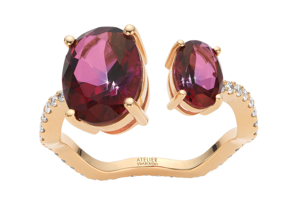 Flow-Ring,-Red-Topaz,-Yellow-Gold