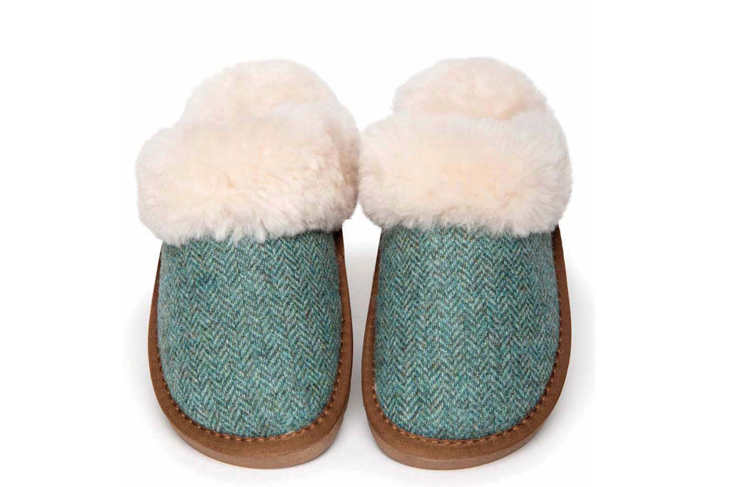 The-house-of-bruar-tweed-slippers