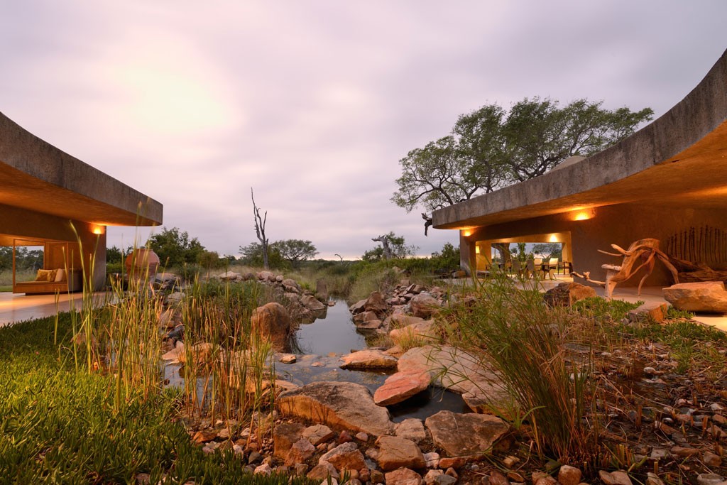 Sabi Sabi Earth Lodge