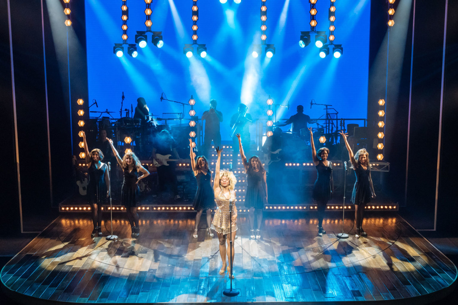 london musicals on tour