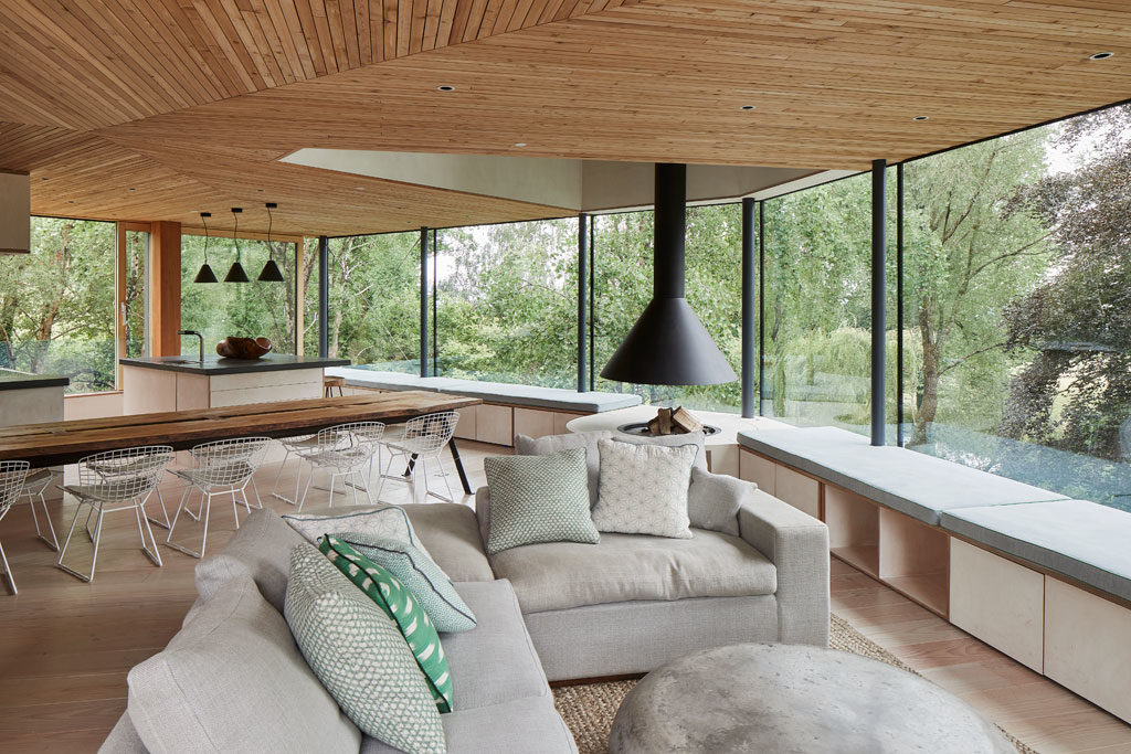 Stay One Degree Tree House
