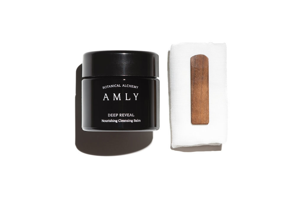 Amly Deep Reveal