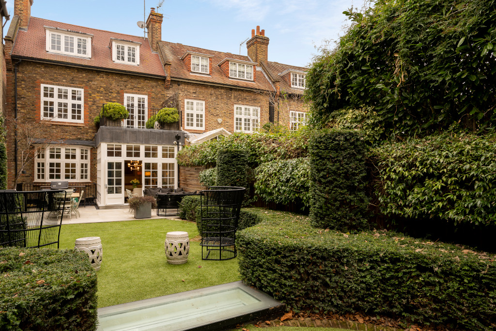 chelsea property garden