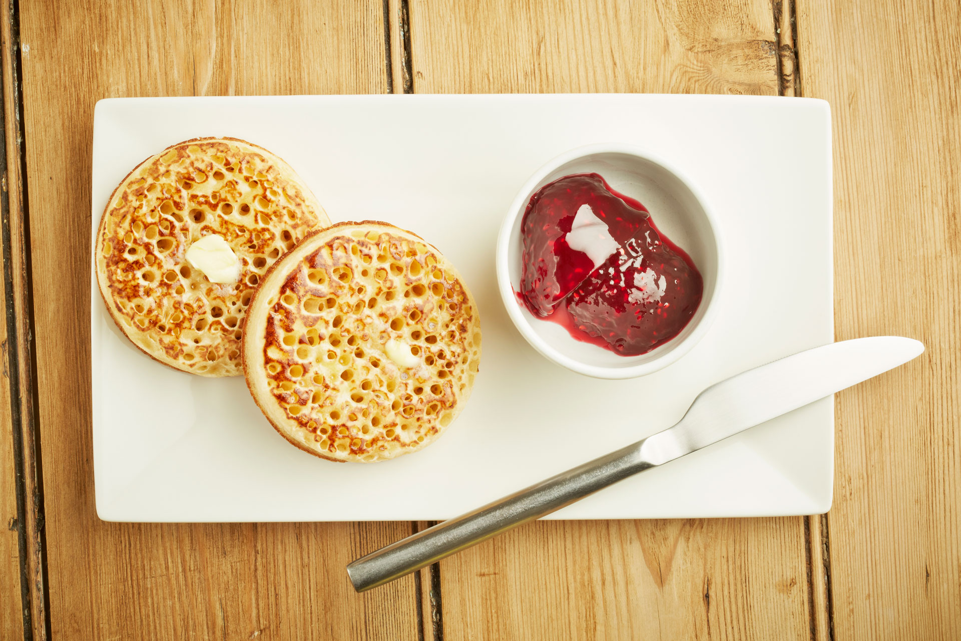 Recipe: Warburtons’ Crumpets