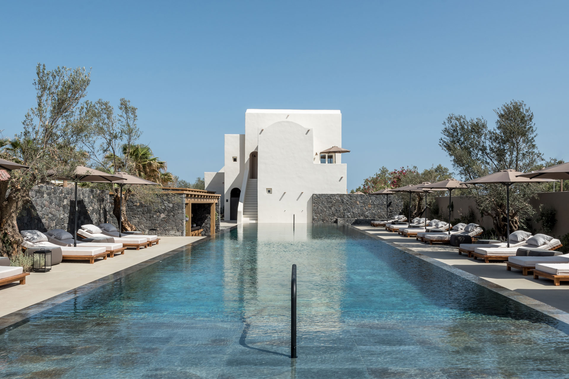 Istoria, Santorini