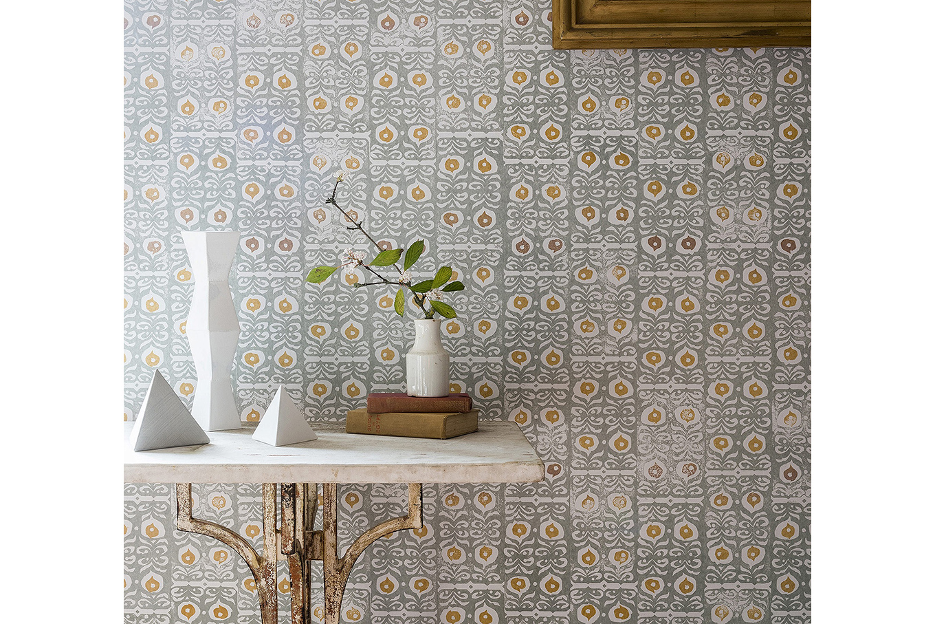 Rapture & Wright blue Iznik wallpaper