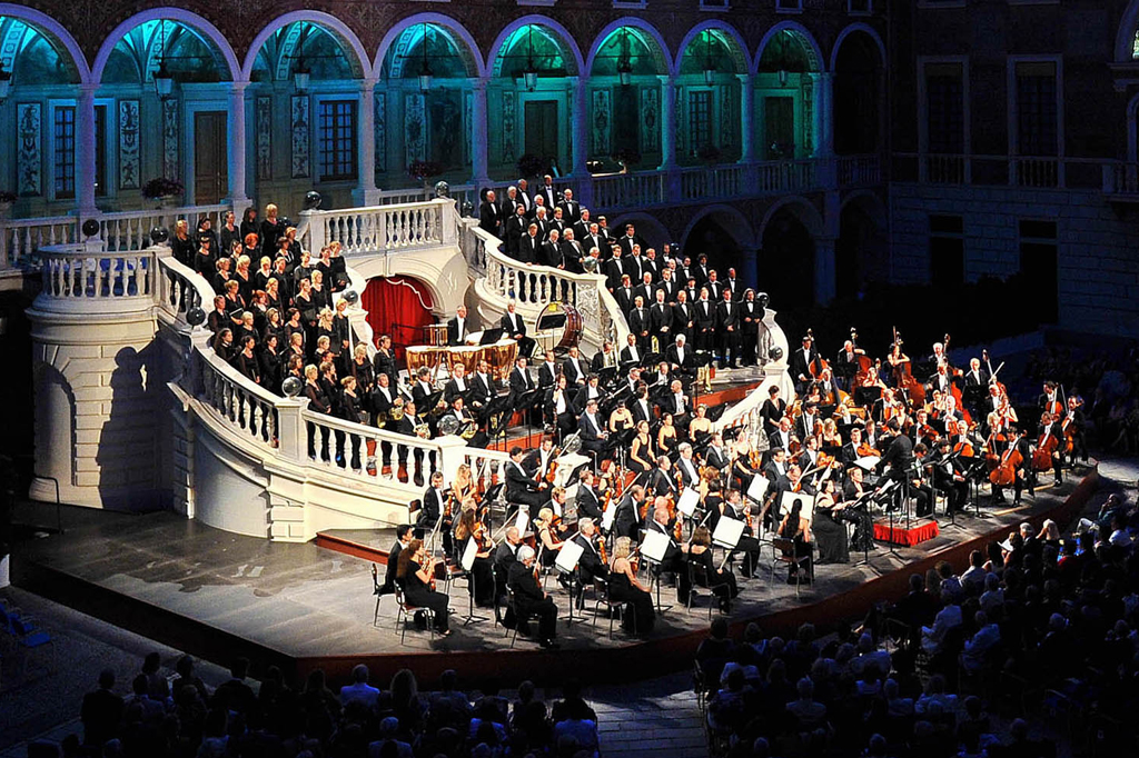 Orchestre Philharmonique Monte-Carlo, Monaco - Place du Palais