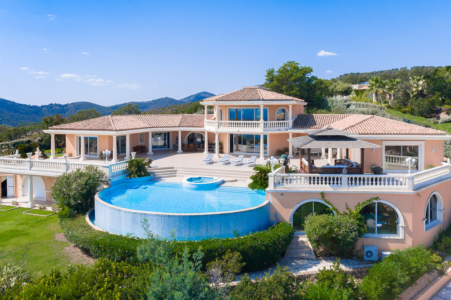 villa