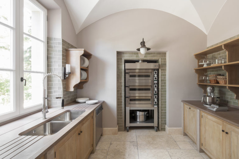 Design Ideas for Small Kitchens