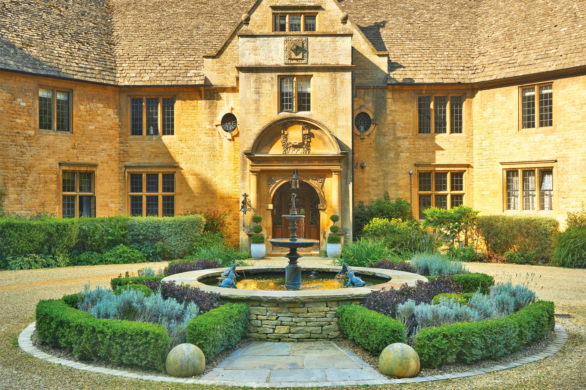 Exterior shot of Foxhill Manor, Cotswolds