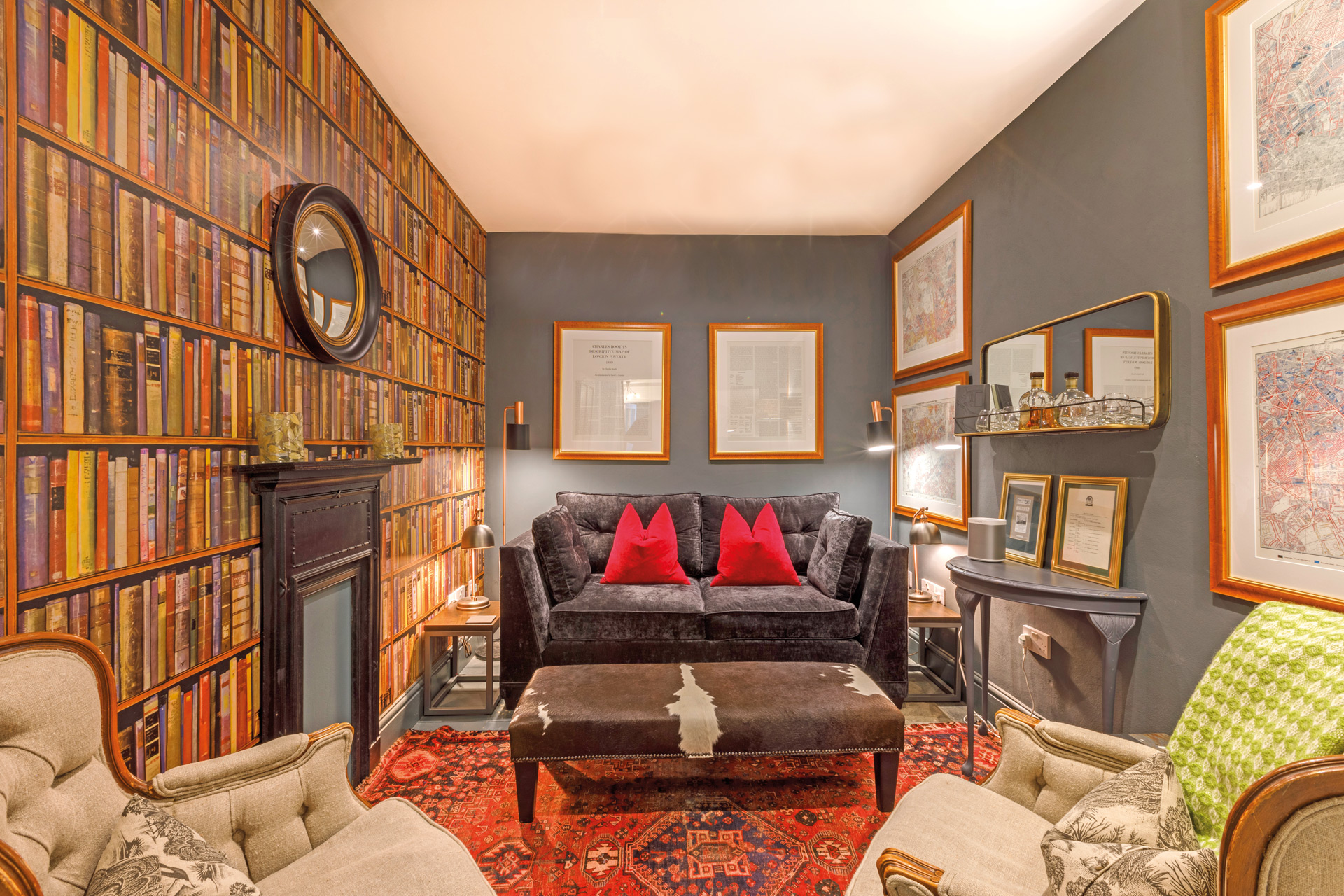 Sitting room at Trewornan Manor