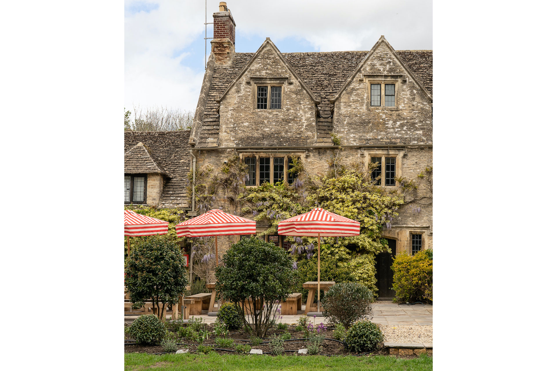 The Double Red Duke, Cotswolds