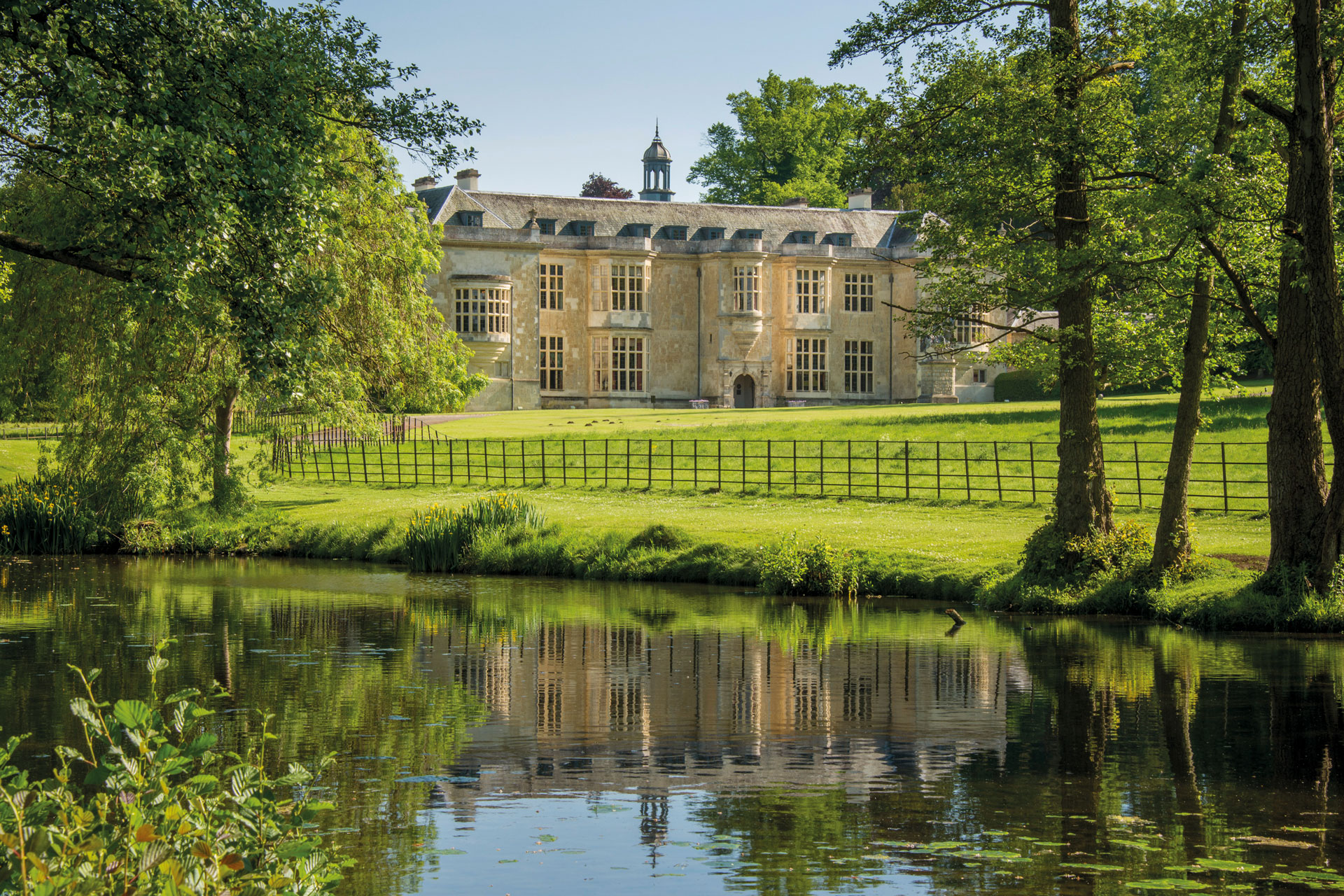 Lake view of Hartwell House & Spa