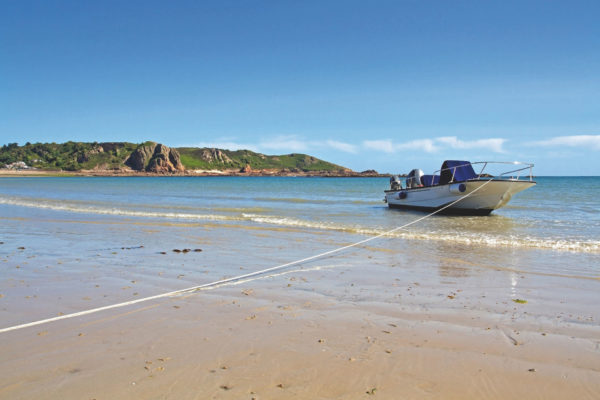 Living in Jersey: A Real Estate and Lifestyle Guide to Jersey, Channel  Islands