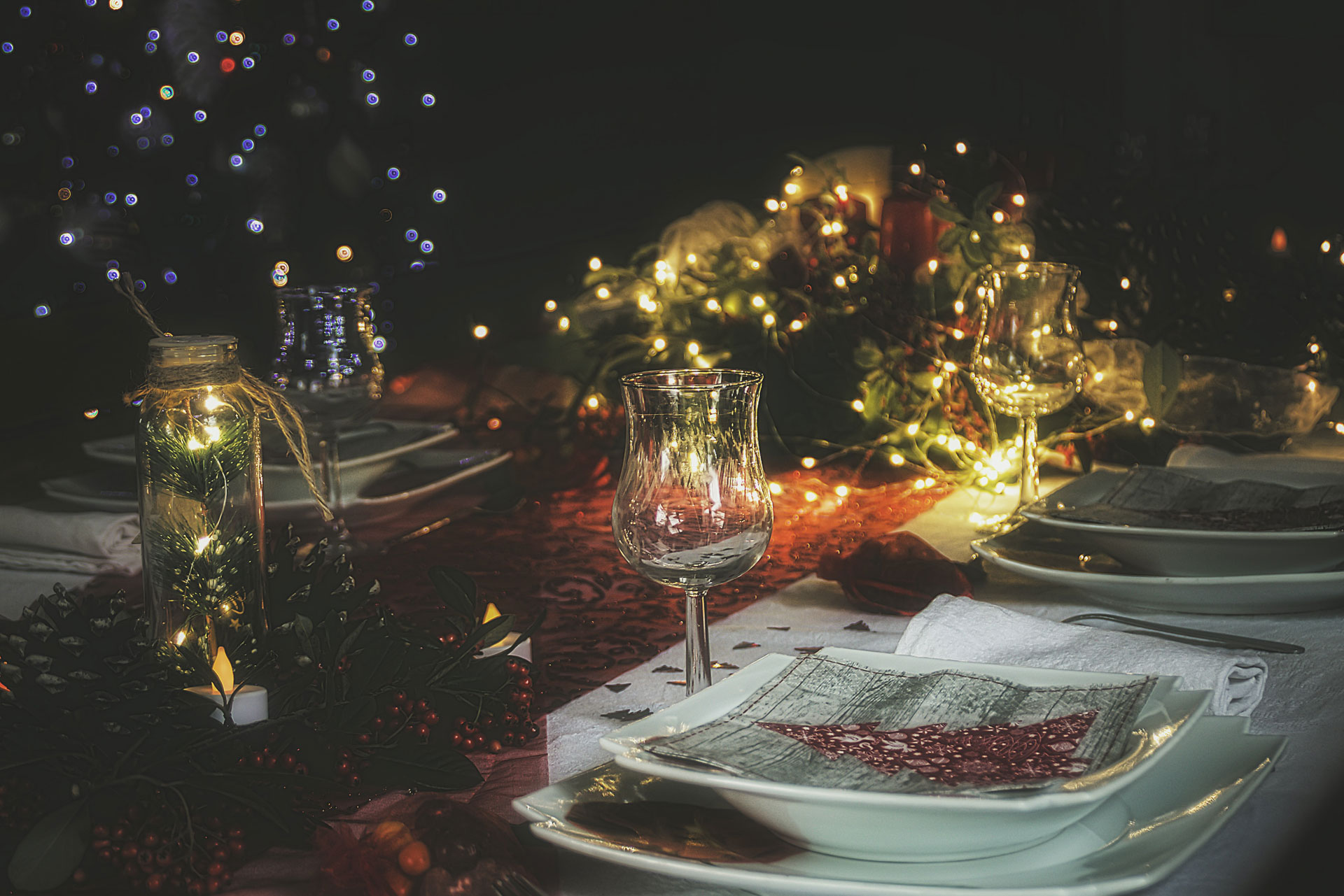 Christmas Eve Table - Christmas Wine