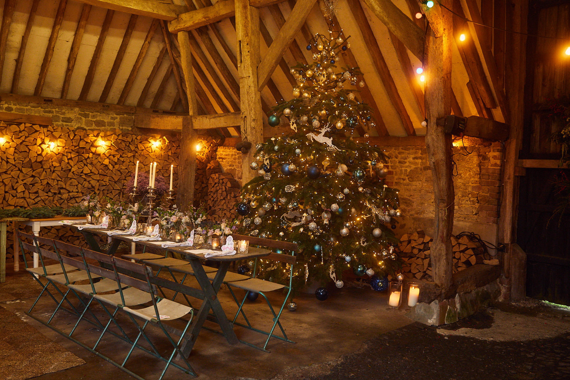How To Get Your House Ready for Christmas - Festive Home Decor
