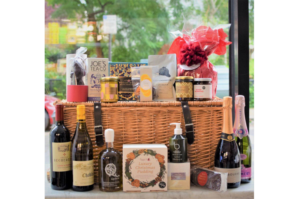 Sam's Larder 'Santa Baby' Christmas Hamper 2021